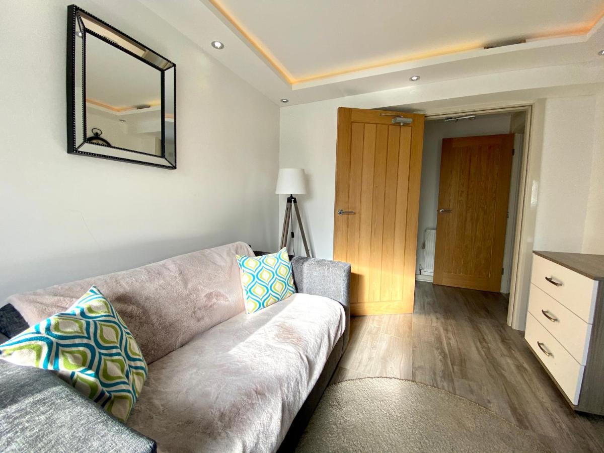 Kennedy House By Blackpool Service Apartments Экстерьер фото