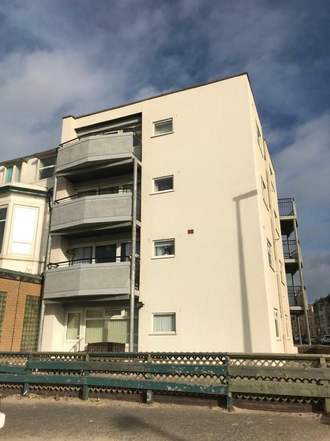 Kennedy House By Blackpool Service Apartments Экстерьер фото